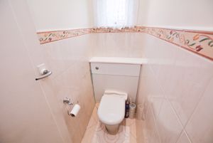 Photo 15- click for photo gallery